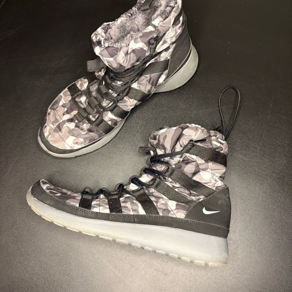 Nike Gray Camouflage High-Top Boots